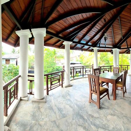 Golden Relax Villa With Pool, Restaurant & European Service Eramudugaha Exterior foto